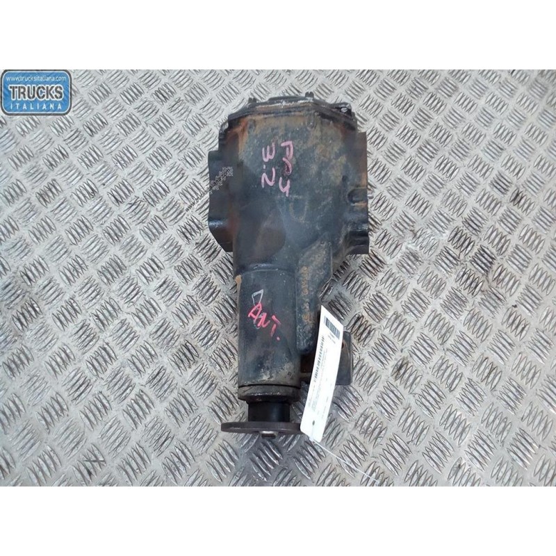 MITSUBISHI GRUPPO DIFFERENZIALE ANTERIORE MITSUBISHI Pajero 2000>2002 (V60) usato