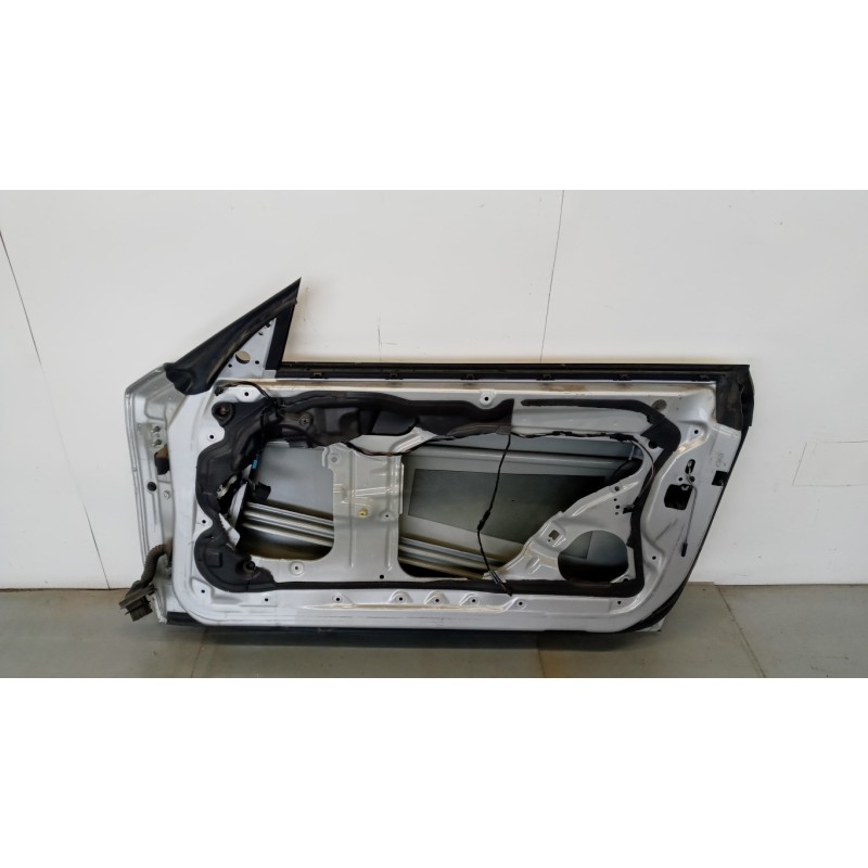 BMW RIGHT FRONT DOOR  BMW Serie 1 (E81)2007> used
