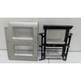 REAR FOOT UP DOWN MAN TGX...