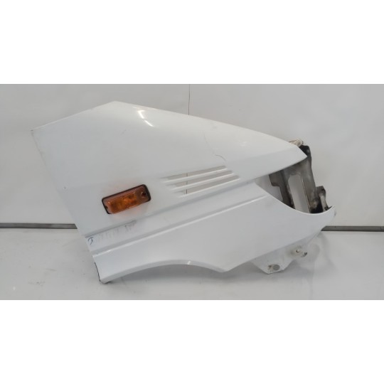RIGHT FRONT MUDGUARD  MERCEDES-BENZ van Sprinter 2001>2005 used