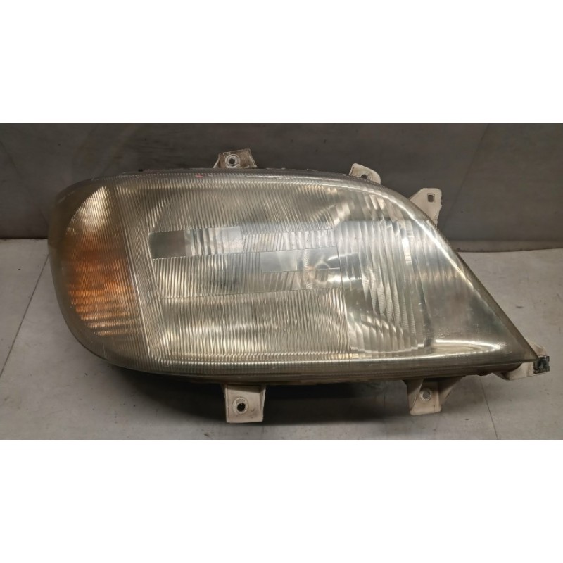 MERCEDES-BENZ van FARO ANTERIORE DESTRO MERCEDES-BENZ van Sprinter 2001>2005 usato