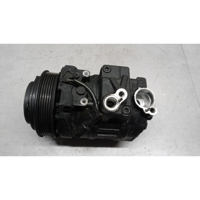 MERCEDES-BENZ van COMPRESSORE ARIA CONDIZIONATA MERCEDES-BENZ van Sprinter 2001>2005 usato