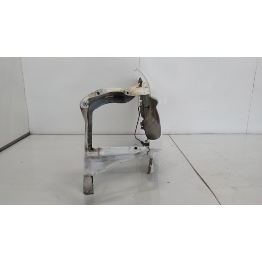 PARAFANGO ANTERIORE SINISTRO MERCEDES-BENZ van Sprinter 2001>2005 usato