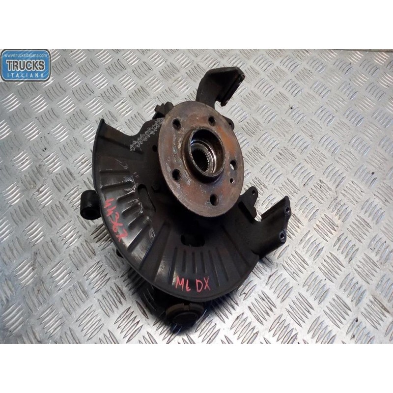 MERCEDES-BENZ MONTANTE COMPLETO DESTRO MERCEDES-BENZ Classe M (W163) 1997>2005 usato