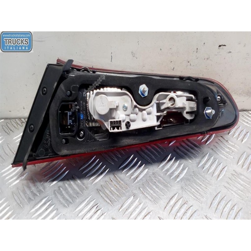 ALFA ROMEO LEFT REAR LEF LIGHT ON BACK ALFA ROMEO Giulietta 2010>2016 used