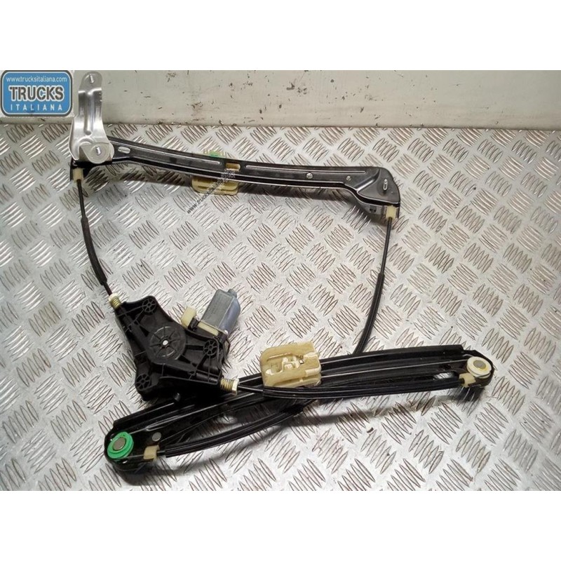 VOLKSWAGEN ALZA VETRI ANTERIORI DESTRO VOLKSWAGEN Golf 7 2012>2016 usato