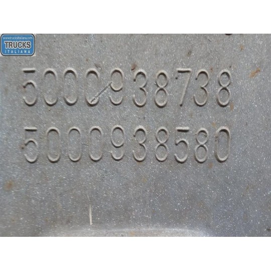 CASSETTO PORTA OGGETTI RENAULT truck Magnum 1990>2001 usato