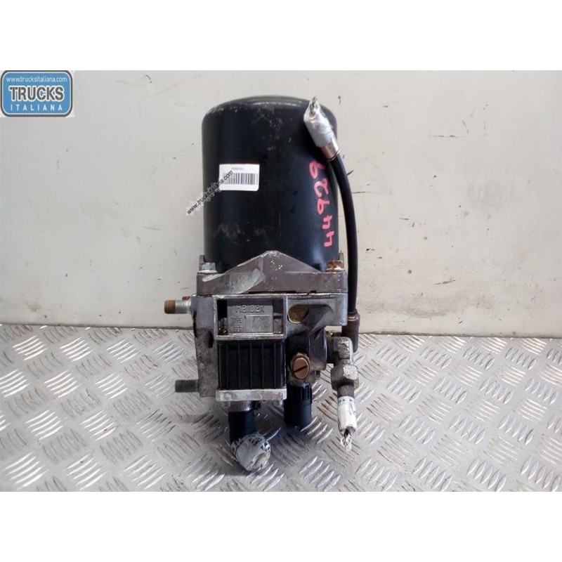 RENAULT truck DRIER BARKESYSTEM  RENAULT truck Magnum 1990>2001 used