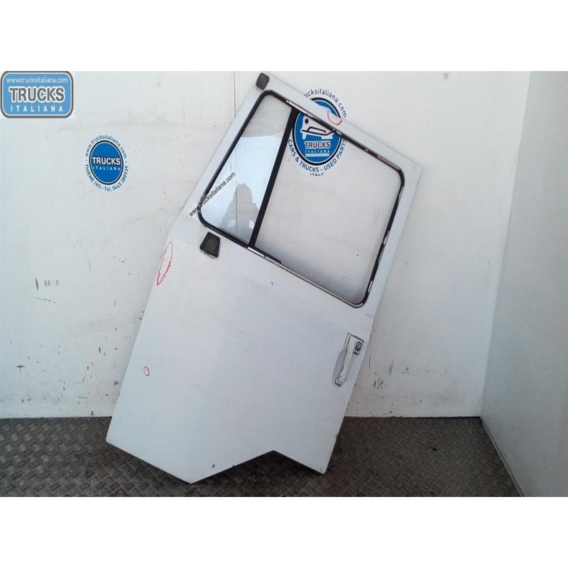 IVECO LEFT FRONT DOOR IVECO Fiat 90 militare used