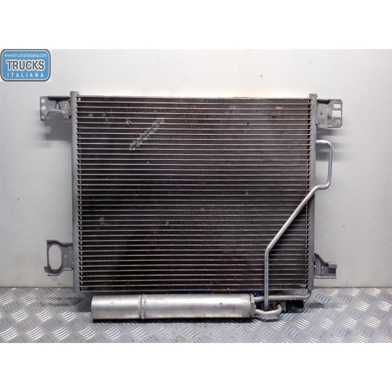 MERCEDES-BENZ RADIATORE CLIMATIZZATORE MERCEDES-BENZ Classe CLK (W209) 2002>2010 usato