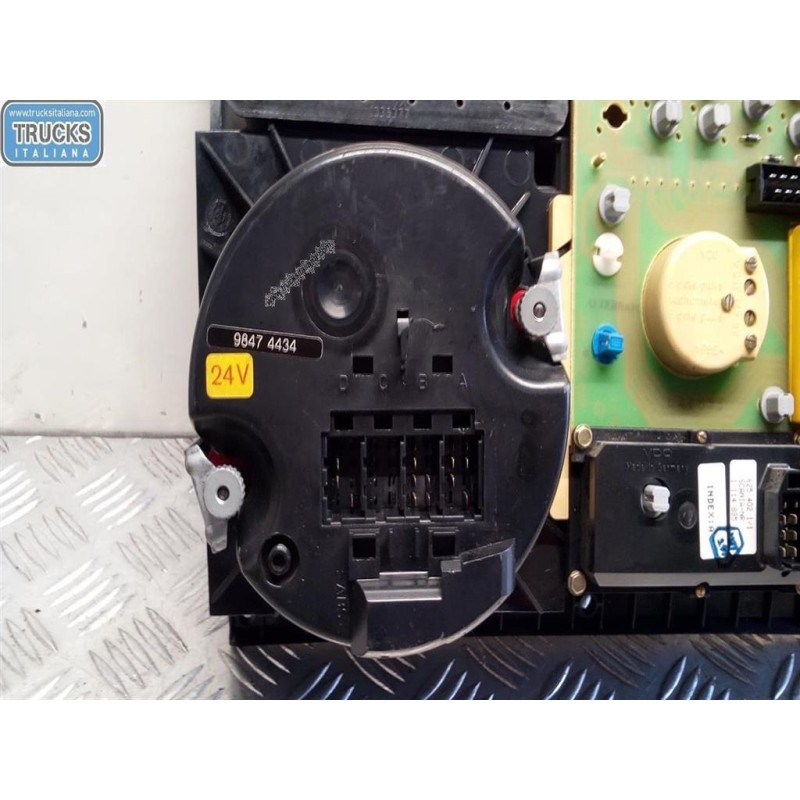 SCANIA TACHIGRAFO SCANIA 144 usato