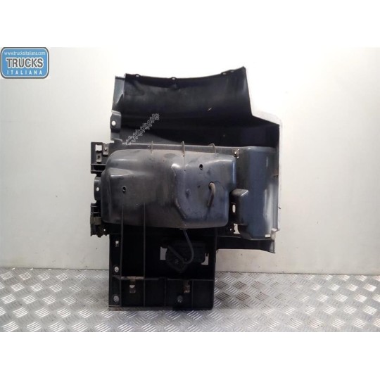 RIGHT HEADLIGHT SEAT SCANIA 144 used