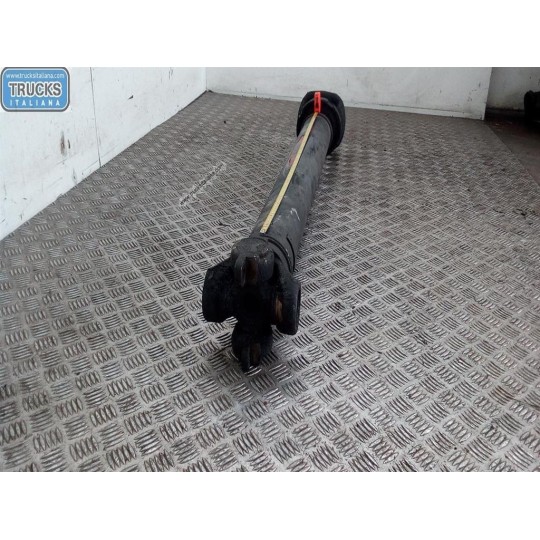 ALBERO TRASMISSIONE ANTERIORE SCANIA 144 usato