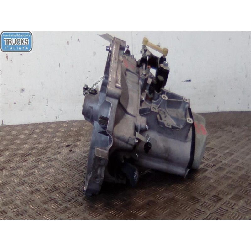 PEUGEOT GEARBOXES  PEUGEOT 207 2006>2009 used