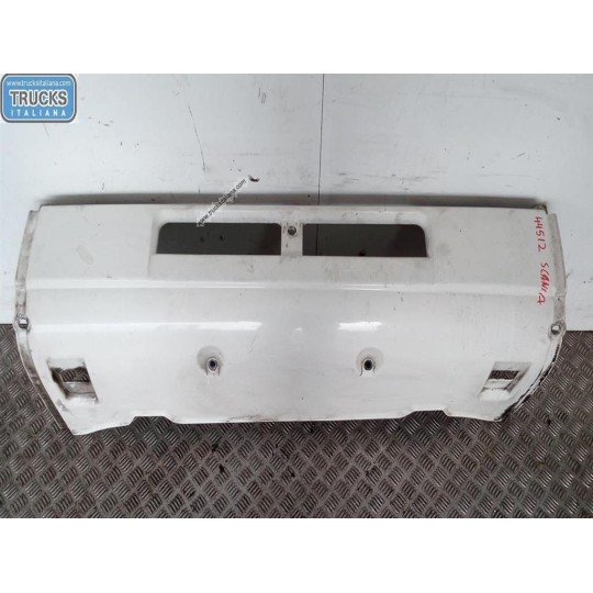 PARAURTI ANTERIORE SCANIA 144 usato