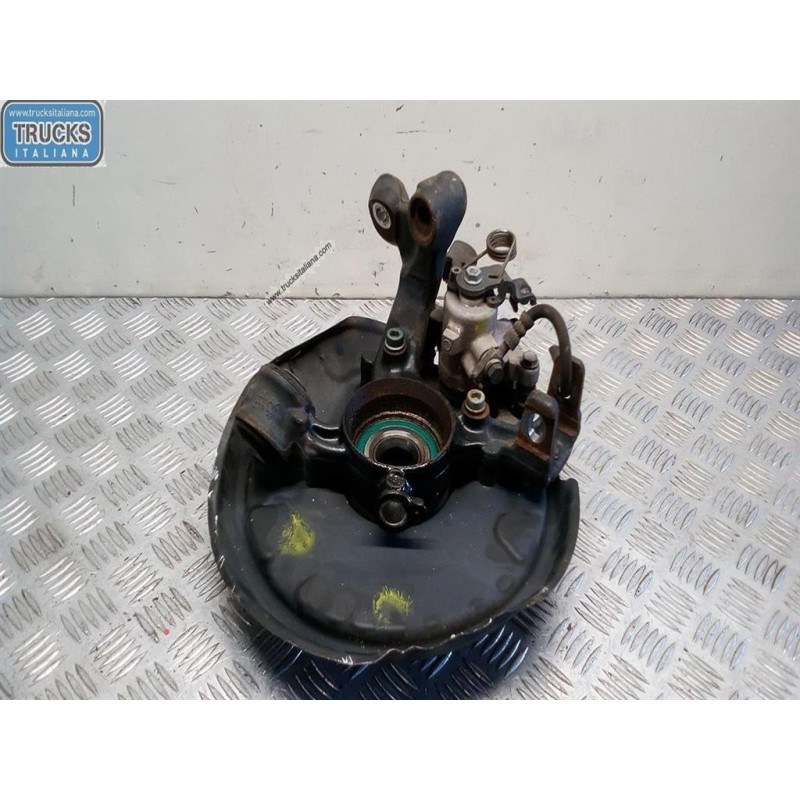 AUDI MONTANTE COMPLETO SINISTRO AUDI A4 2000>2004 usato