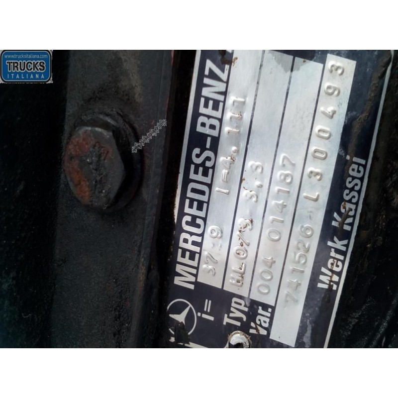 MERCEDES-BENZ van ASSALE POSTERIORE MERCEDES-BENZ van 410 usato