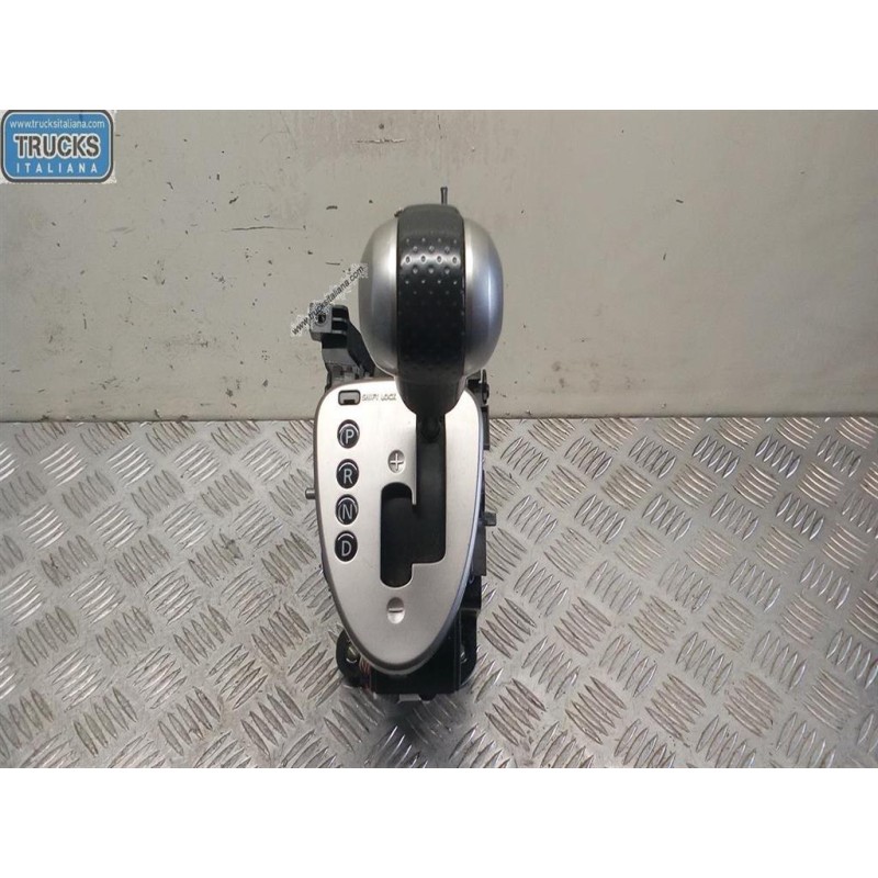 NISSAN LEVERAGGIO NISSAN Qashqai+2 2008>2010 usato