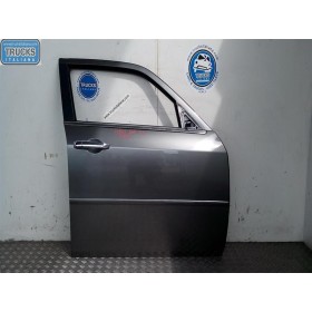 RIGHT FRONT DOOR  CHRYSLER...