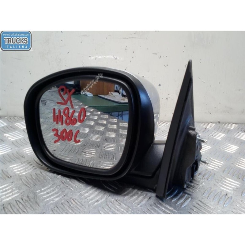 CHRYSLER LEFT ELETRIC REAR-VIEW MIRROR  CHRYSLER 300 C used