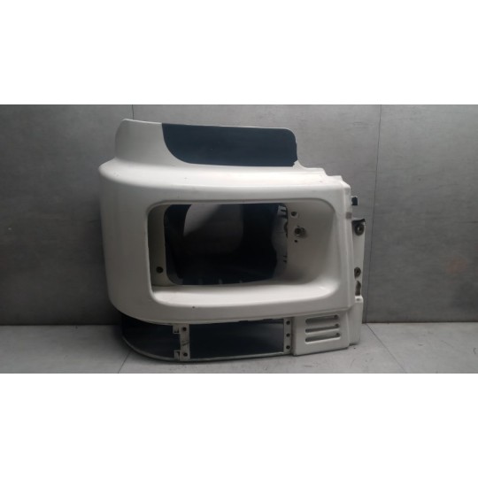 RIGHT HEADLIGHT SEAT VOLVO truck FH16 I 1993>2002 used