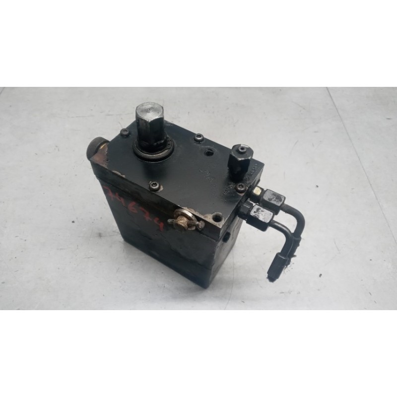 VOLVO truck CAB LIFT PUMP  VOLVO truck FH16 I 1993>2002 used