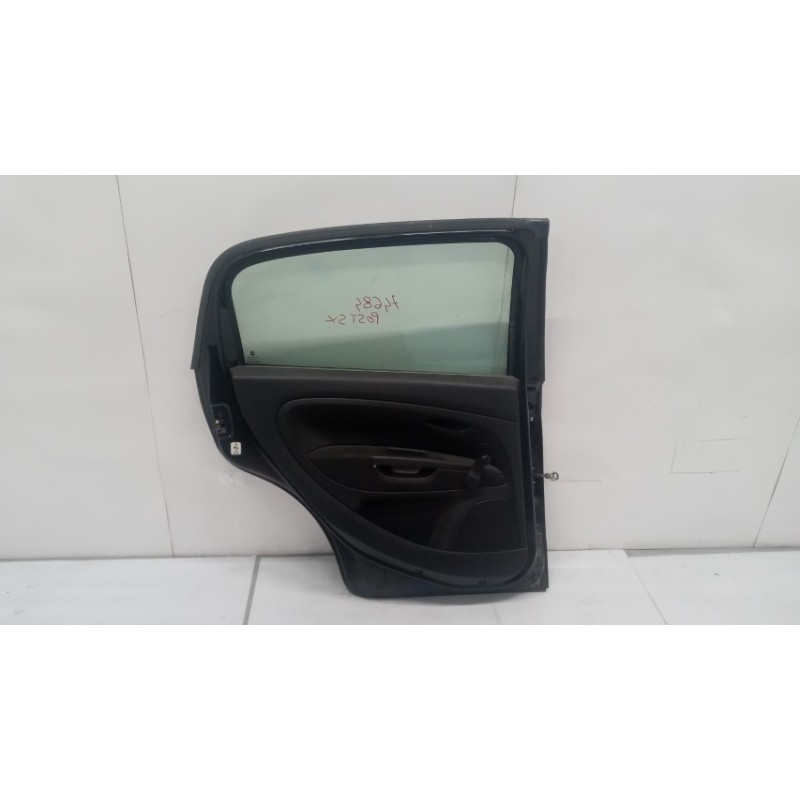 FIAT LEFT REAR DOOR  FIAT F.Grande Punto 2005>2012 used