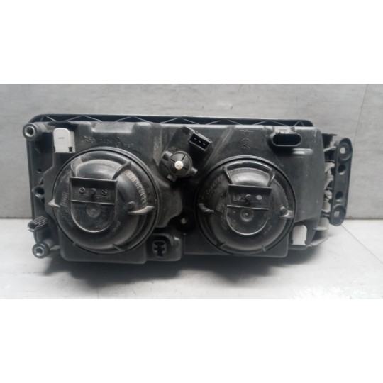 FARO ANTERIORE SINISTRO IVECO EUROCARGO 2000>2005  usato