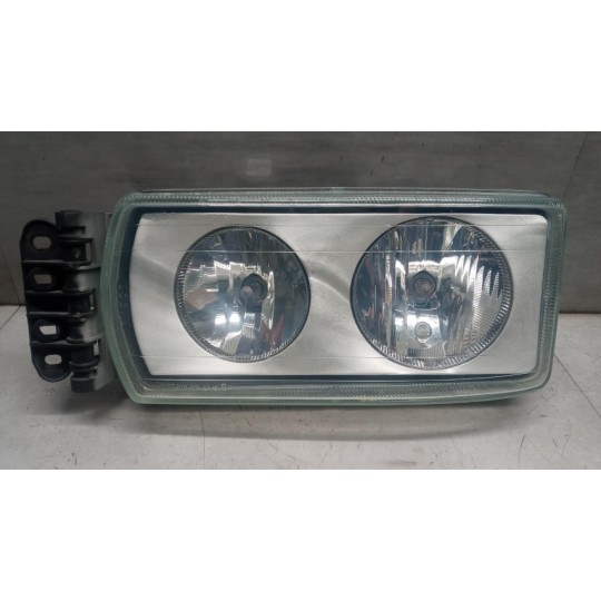 FARO ANTERIORE SINISTRO IVECO EUROCARGO 2000>2005  usato