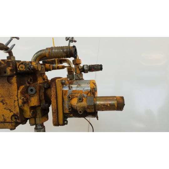 HYDRAULIC PUMP  MACCHINE OPERATRICI GENERICO used