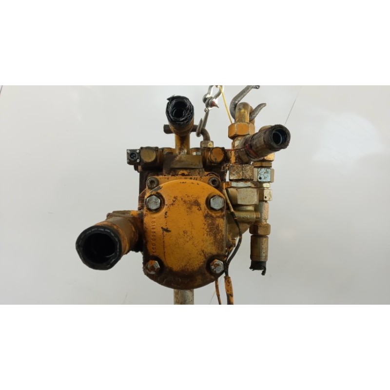 MACCHINE OPERATRICI HYDRAULIC PUMP  MACCHINE OPERATRICI GENERICO used