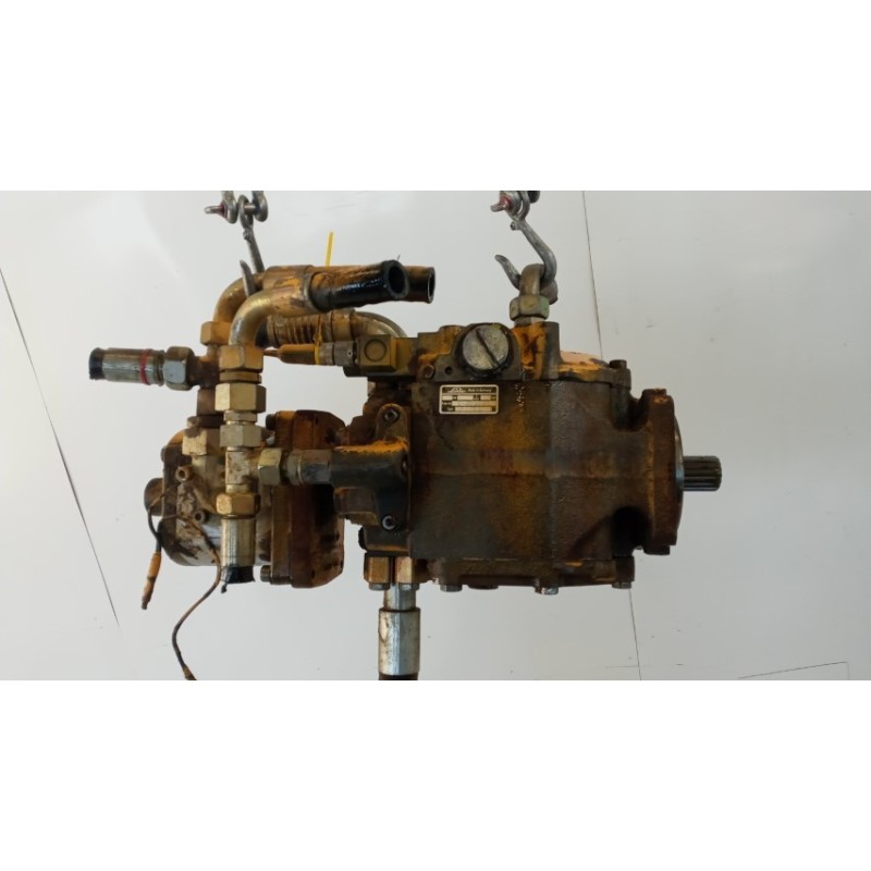 MACCHINE OPERATRICI HYDRAULIC PUMP  MACCHINE OPERATRICI GENERICO used