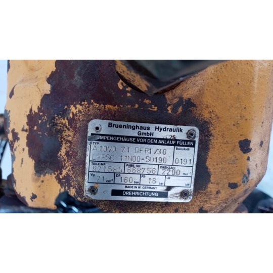 POMPA IDRAULICA MACCHINE OPERATRICI GENERICO usato