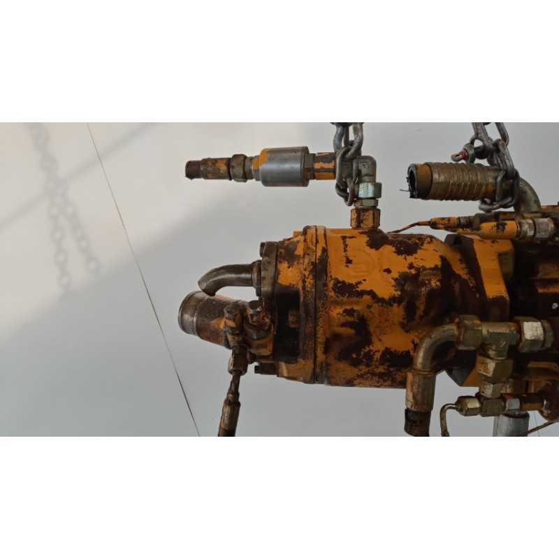 MACCHINE OPERATRICI HYDRAULIC PUMP  MACCHINE OPERATRICI GENERICO used