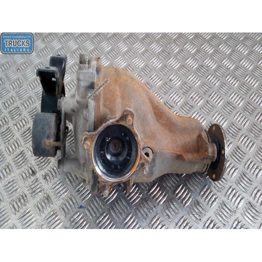 GRUPPO DIFFERENZIALE POSTERIORE TOYOTA Rav 4 2000>2003 usato
