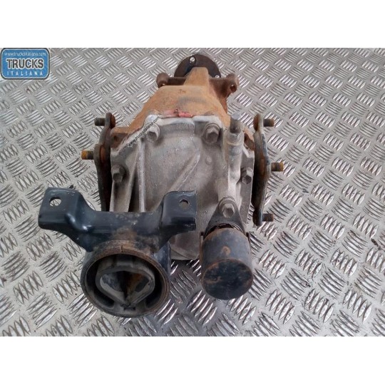 GRUPPO DIFFERENZIALE POSTERIORE TOYOTA Rav 4 2000>2003 usato