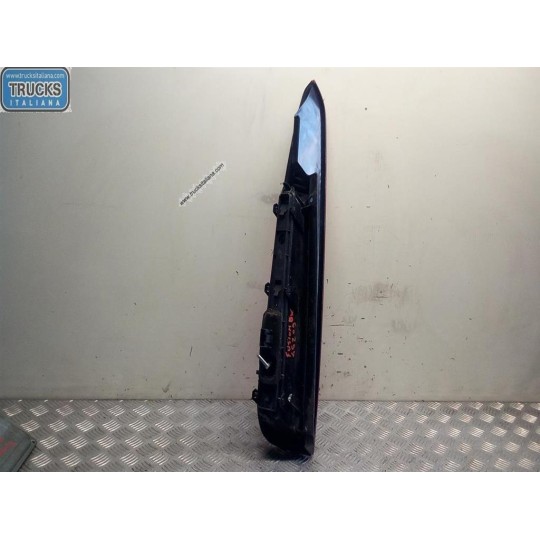 RIGHT REAR LIGHT FORD Fusion 2002>2006 used