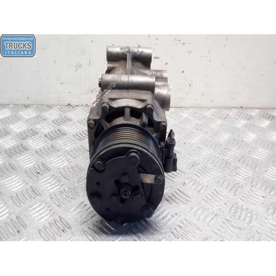 COMPRESSORE ARIA CONDIZIONATA FORD Fusion 2002>2006 usato