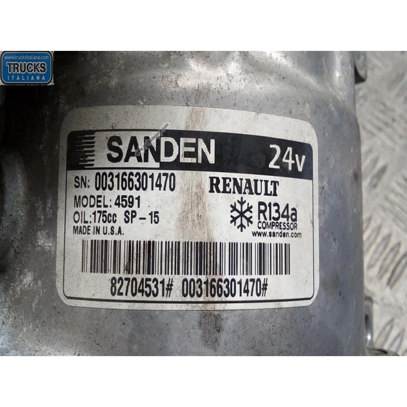 RENAULT truck AIR CONDITIONER COMPRESSOR RENAULT truck T 2014> used