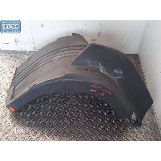 PARAFANGO ANTERIORE SINISTRO SCANIA Serie R 2005> usato