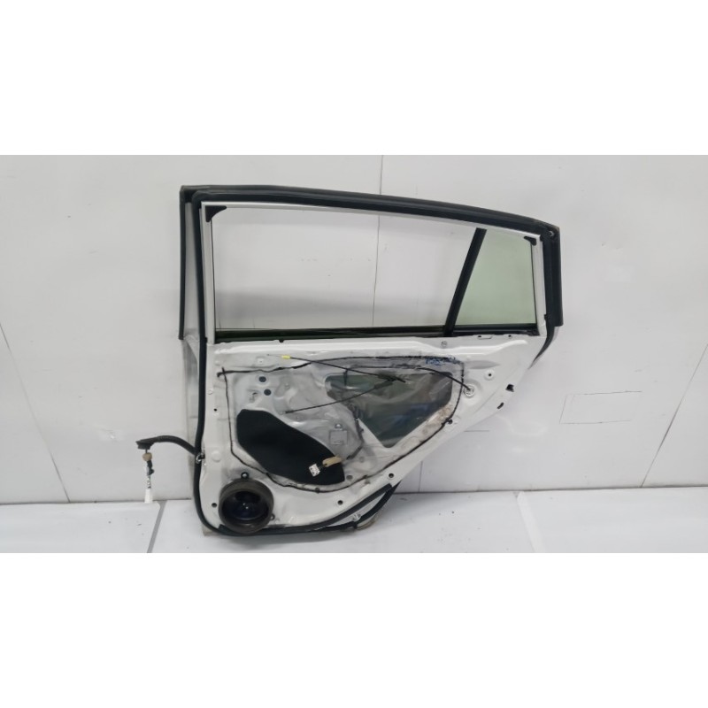 SUBARU PORTA POSTERIORE DESTRA SUBARU XV 2016>2018 usato