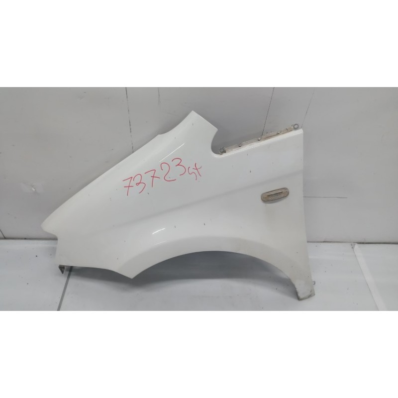 FIAT LEFT FRONT MUDGUARD  FIAT Idea 2003>2005 used