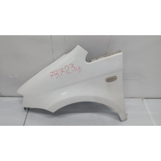 LEFT FRONT MUDGUARD  FIAT Idea 2003>2005 used