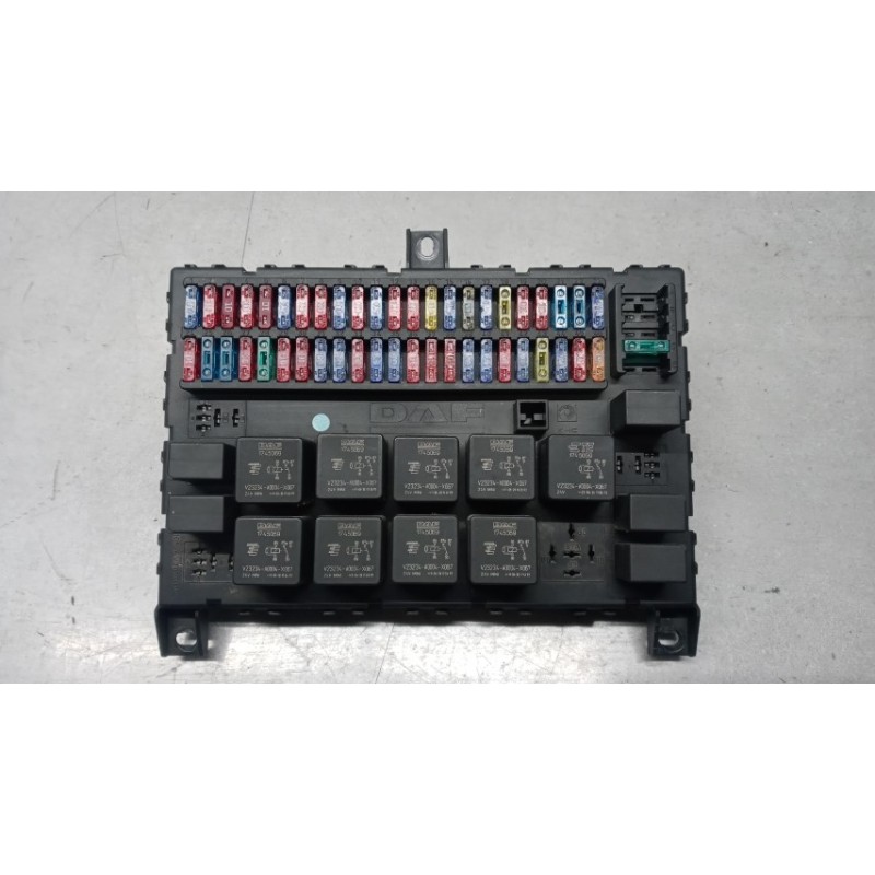 DAF FUSE BOX DAF XF105 used