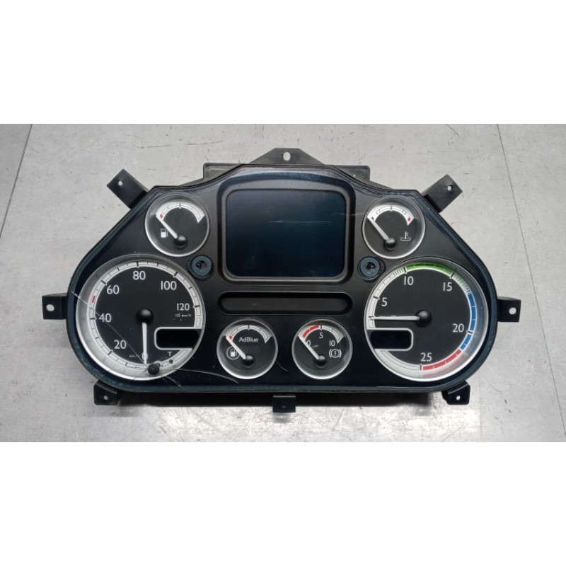 DAF INSTRUMENT PANEL DAF XF105 used