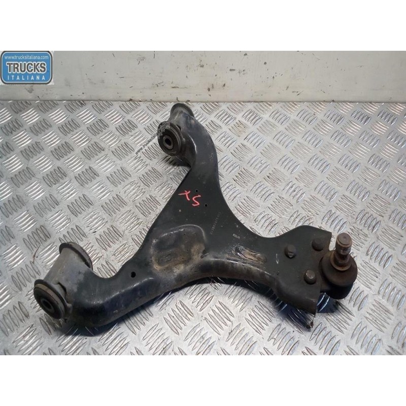 MERCEDES-BENZ van CONTROL ARM FRONT LOWER LEFT  MERCEDES-BENZ van Vito-Viano (W639) 2003>2010 used