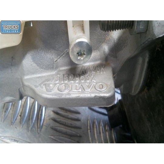 POMPA FRENO VOLVO V40 2012>2016 usato