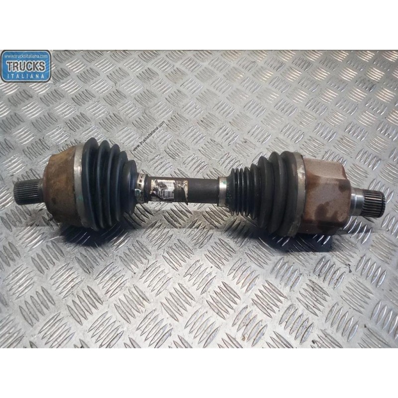 VOLVO FRONT HALF-AXLES LEFT  VOLVO V40 2012>2016 used