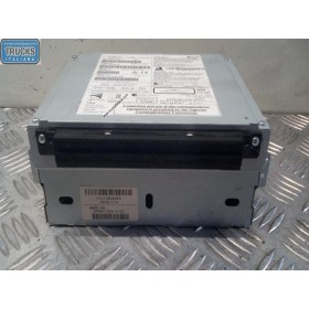 CAR RADIO VOLVO V40...