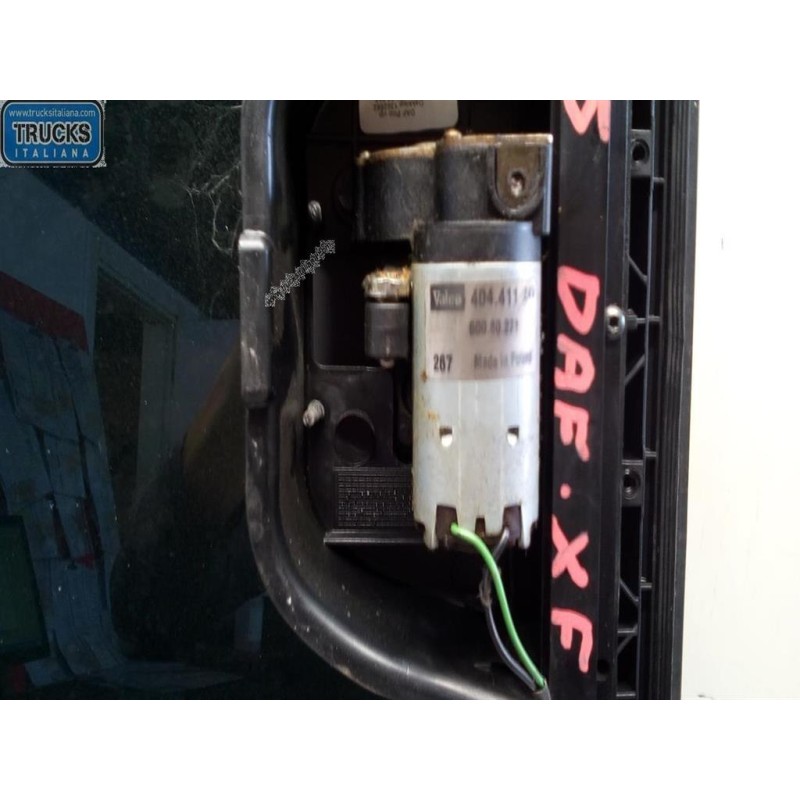 DAF TETTO APRIBILE DAF XF105 usato